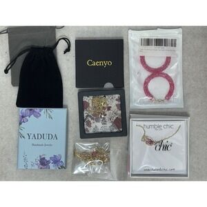 Lot of Pink Jewelry 3 Necklaces 1‎ Pair Earnings